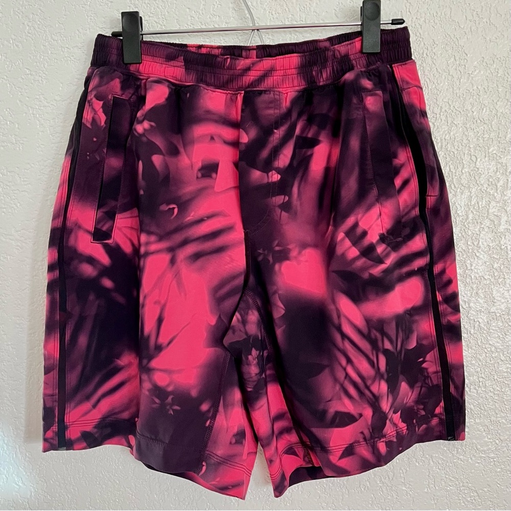 Men’s lululemon Athletic Shorts